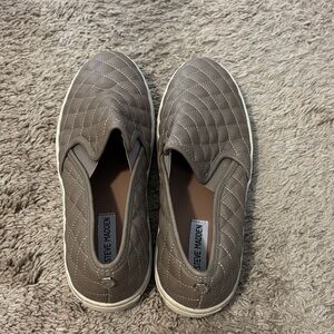 Steve Madden Women’s Quilted Slip-On Loafers - Taupe